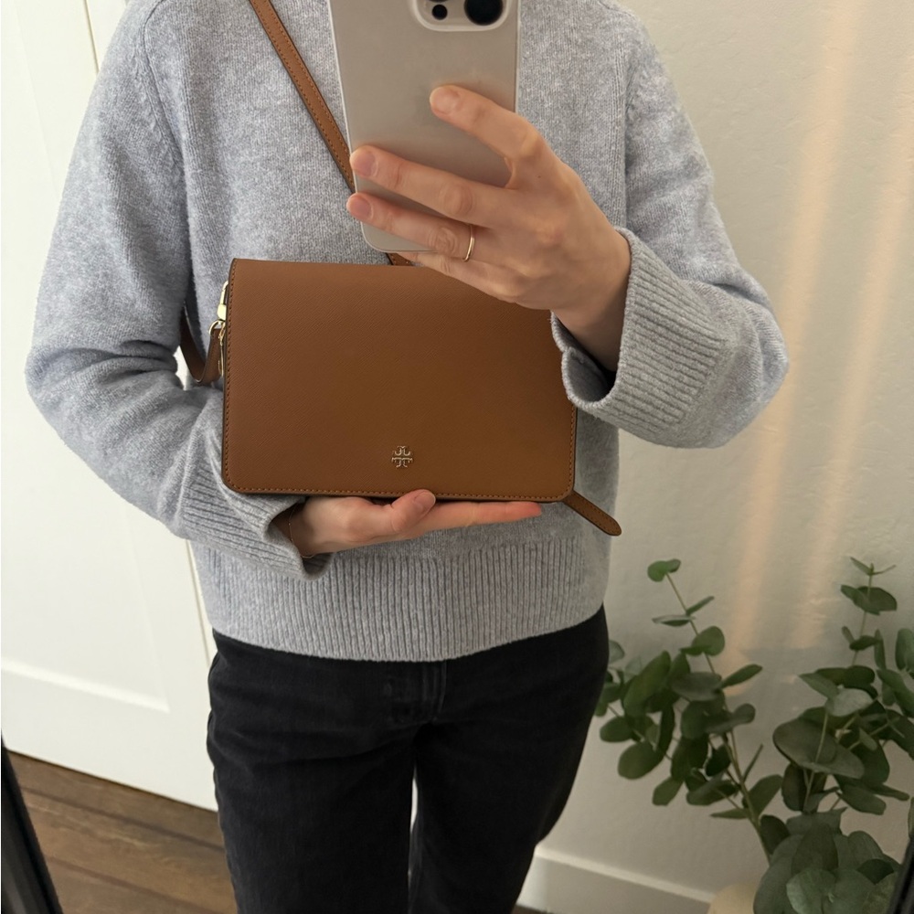 Tory Birch cross body brown leather bag